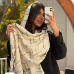 شال موهر سفید مشکی